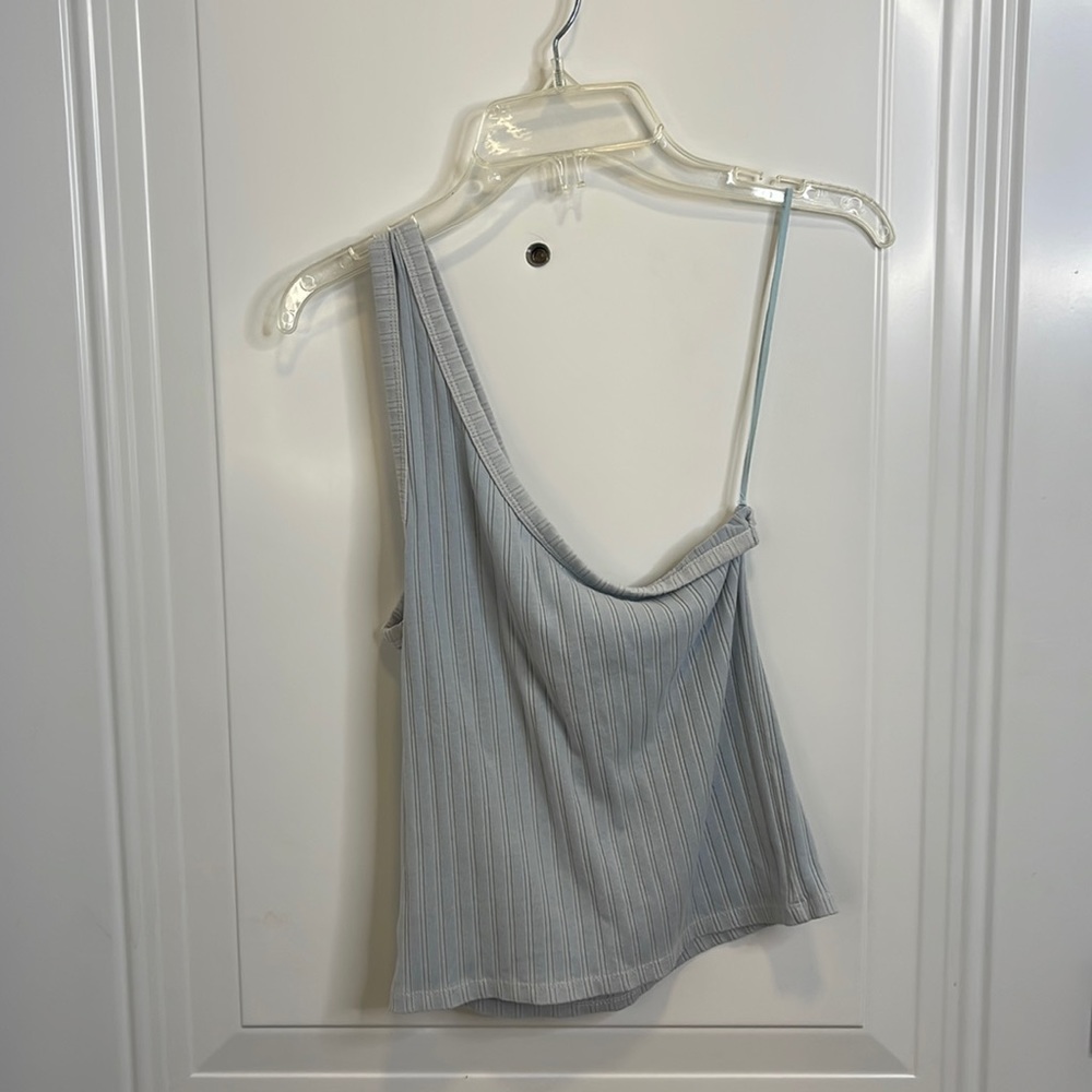 one shoulder blue crop tank
